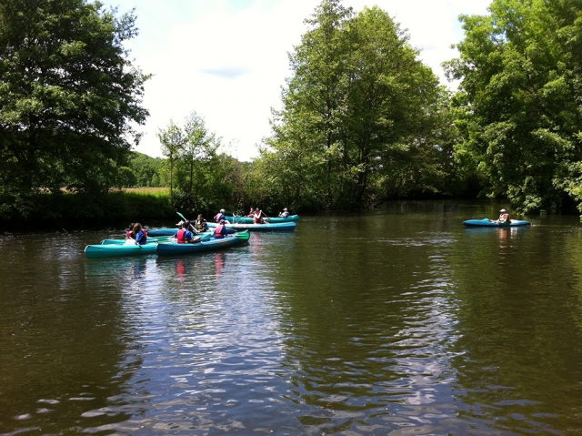  Canoe hike 