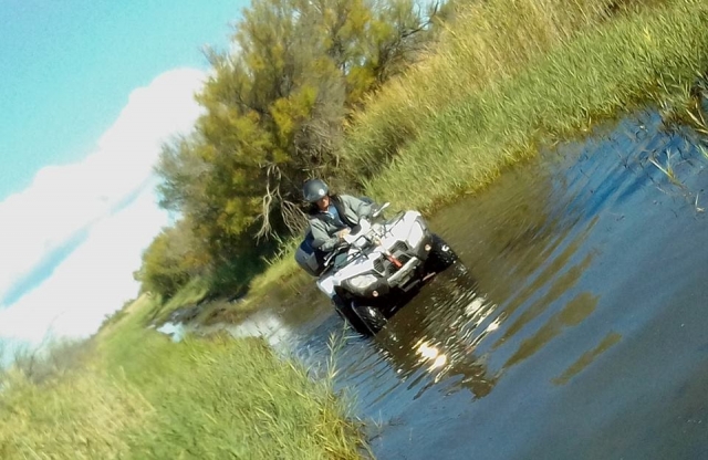  Giro in quad nei campi