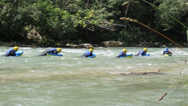 Réservez votre activité d'Hydrospeed sur la Dranse