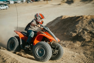 Quad-Touren auf der Rennstrecke in Agde, 10 Minuten – 9 bis 12 Jahre