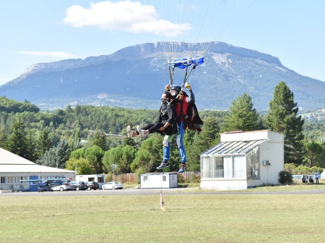 Aterrizaje en curso 