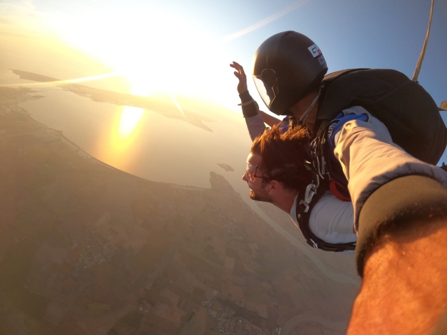 Vol en parachute tandem