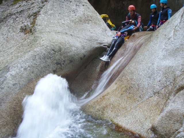  Descendência sumária na cachoeira 
