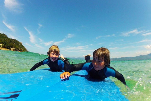 Surf en dúo 