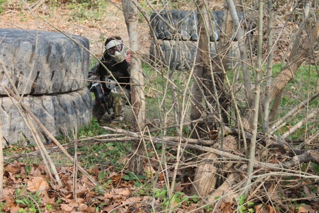  campo de paintball arborizado 