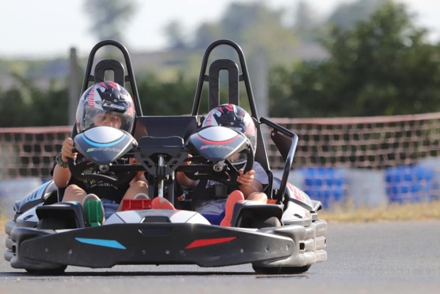  Copilotación de karting para niños 