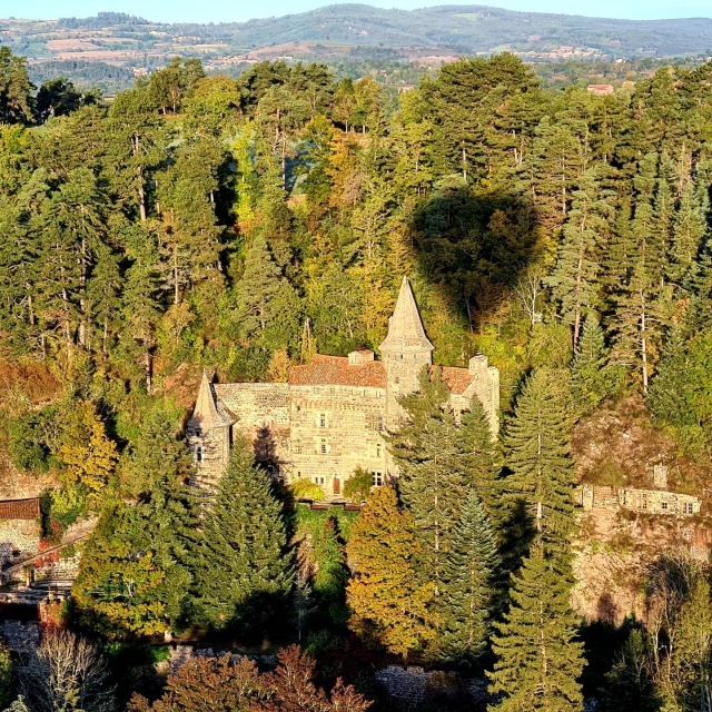  飞越拉沃特城堡 (Château de Lavoûte) 