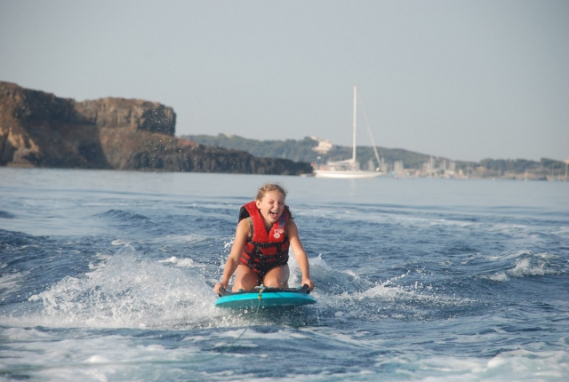 Initiation au wakesurf pour enfants aussi