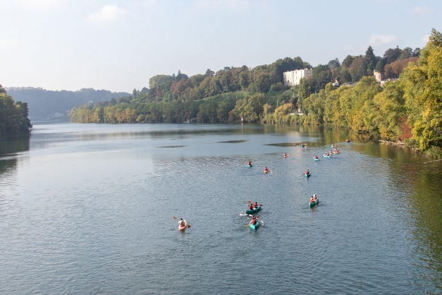  Canoeing on the Saône 