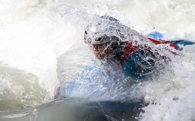  Spruzzi in cano-raft