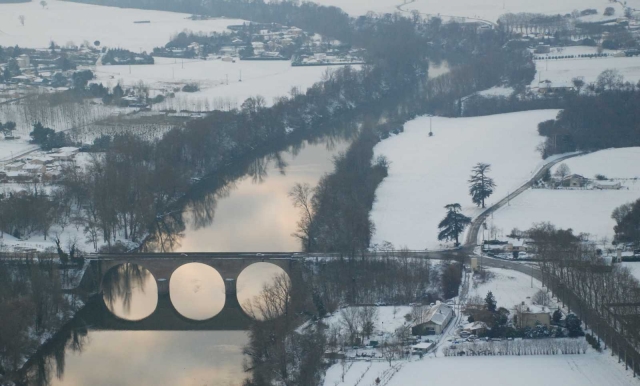  Motorschirmflug im Winter 