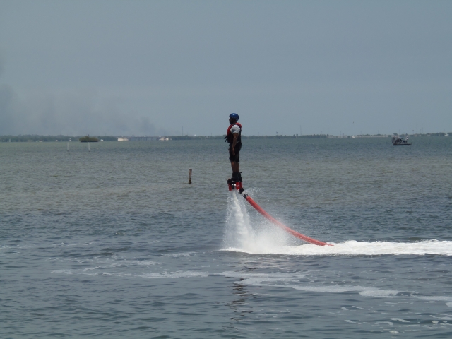 Disfrute de momentos únicos en un flyboard 