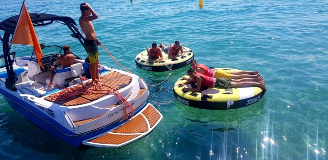  Ausflug auf einer Schleppboje in Richtung Nizza 