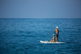 Doppelter Stand-Up-Paddle-Verleih am Lac du Der 3 Stunden