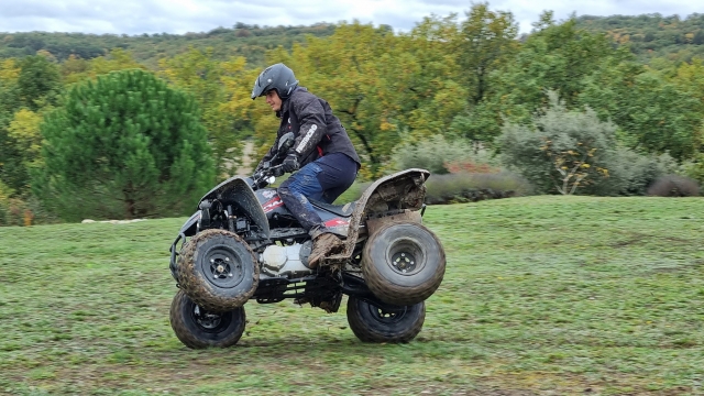  Quad nel Périgord Pourpre 