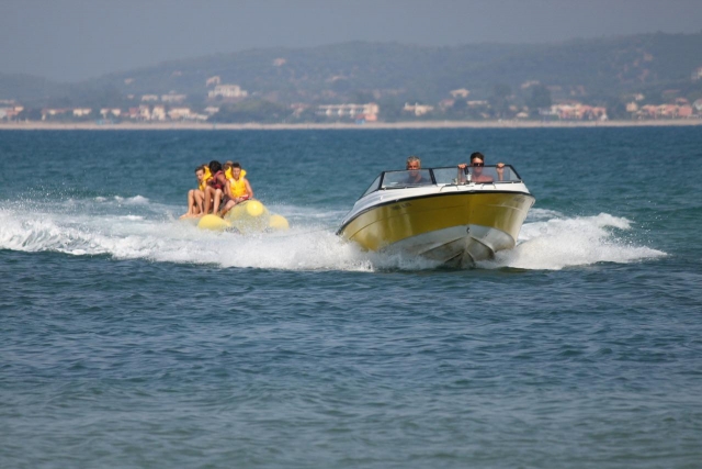 A tutta velocità sul Lago des Bonnets 