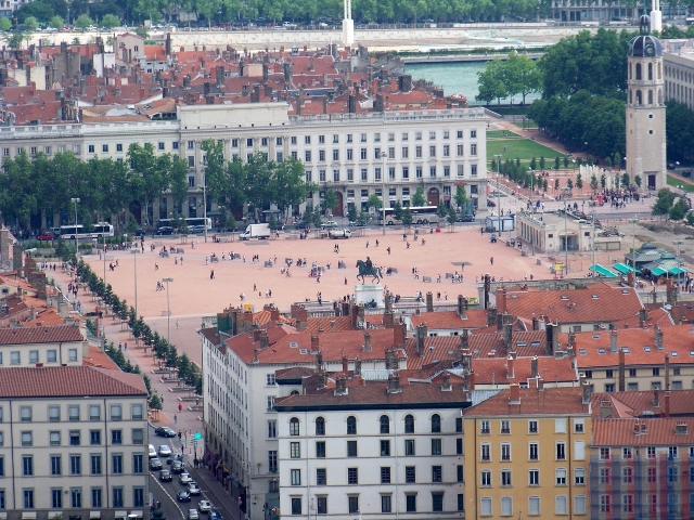  View from the helicopter on Place Bellecour 