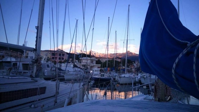 Encuentro en el puerto de Solenzara 
