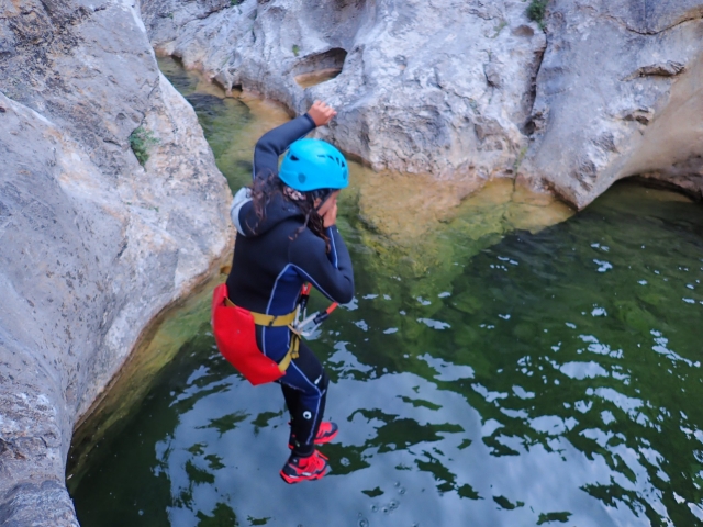 Amusez-vous à sauter dans les Gorges