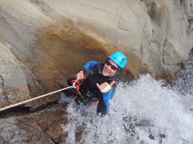 Descente en rappel