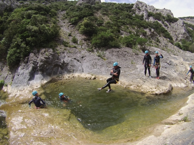  Jumping in the canyon 