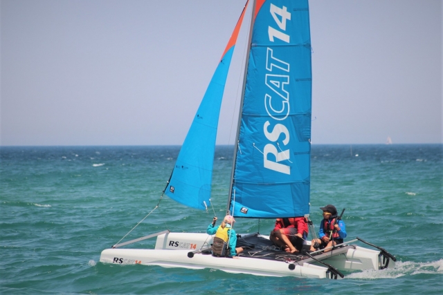  Lição de catamarã privada 