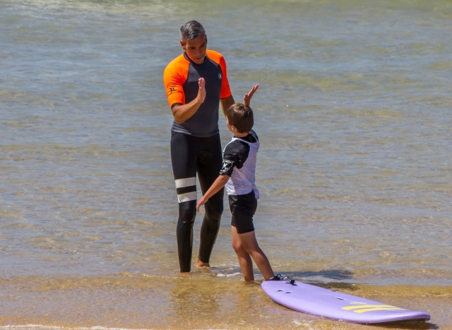  Fin de clase de surf 