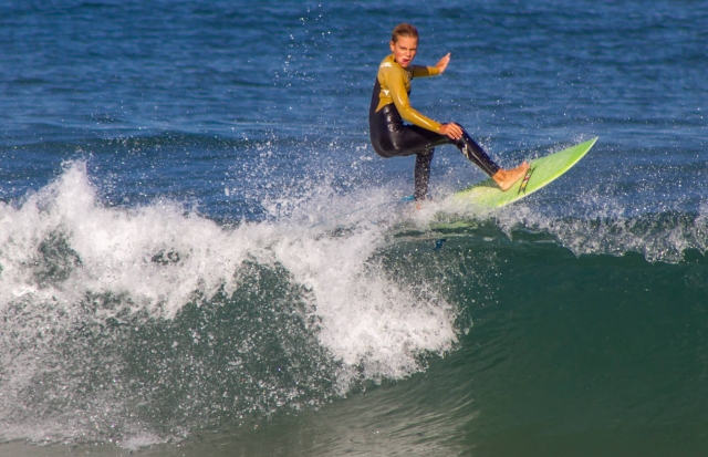  Olas en el surf 