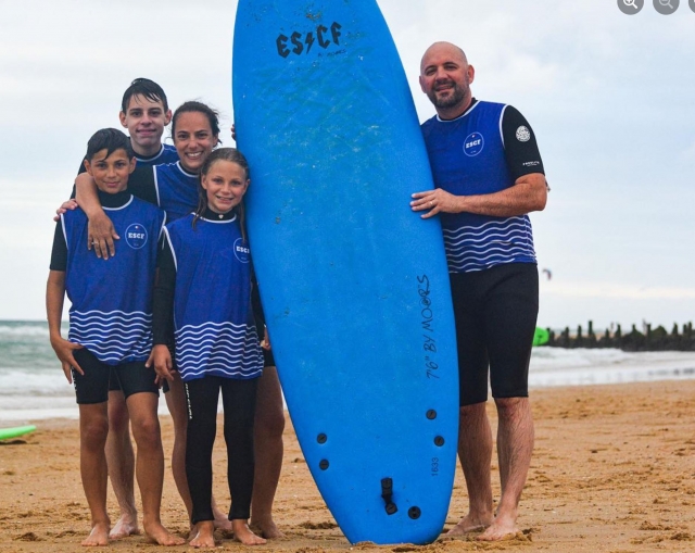  Surfing, their passions 