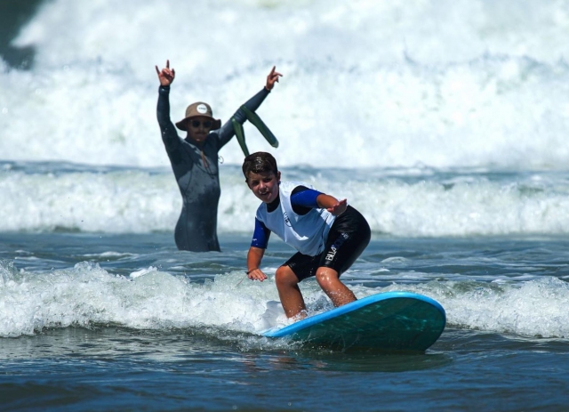  Clases de surf en los Pirineos Atlánticos 