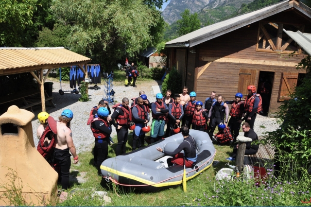  Briefing prima del rafting 