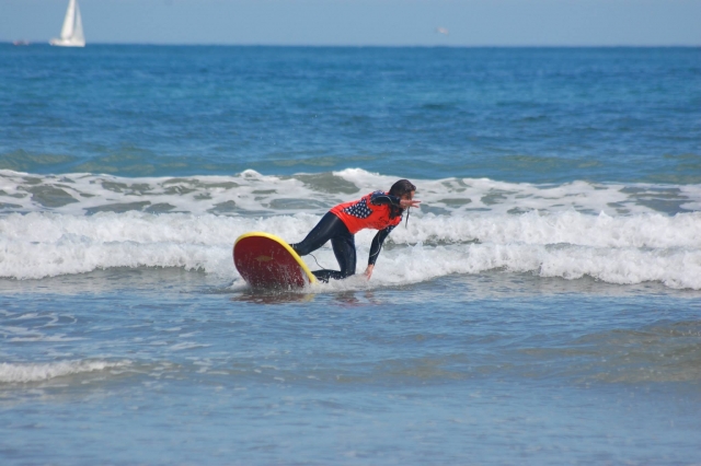  Caída surfeando 