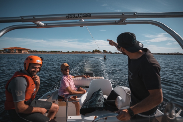  Water sports tractor boat 