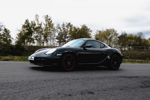 Porsche racing circuit 