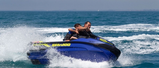  Jetski-Taufe für zwei 