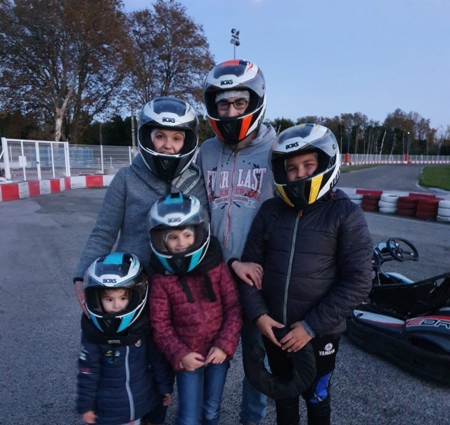 Preparation pour le karting.