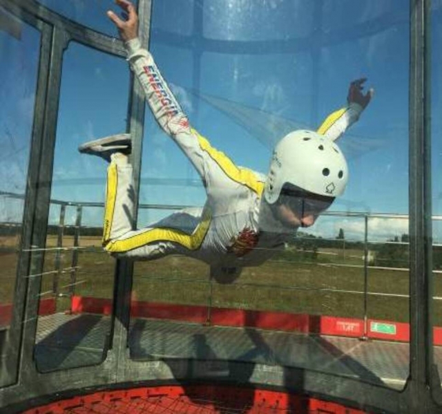  ¡Adrenalina en caída libre! 