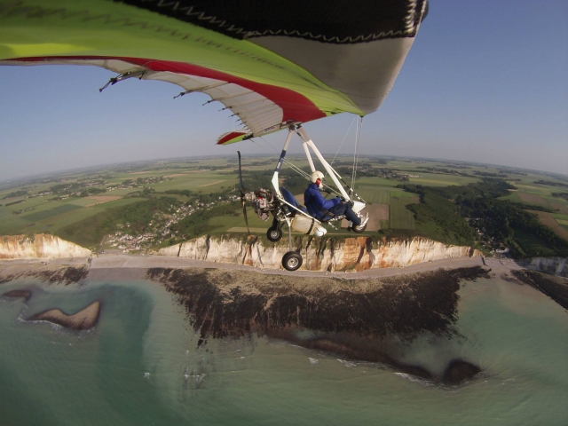  Discovery flight of Étretat