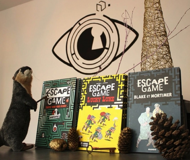  La nutria contempla el Juego de Escape 