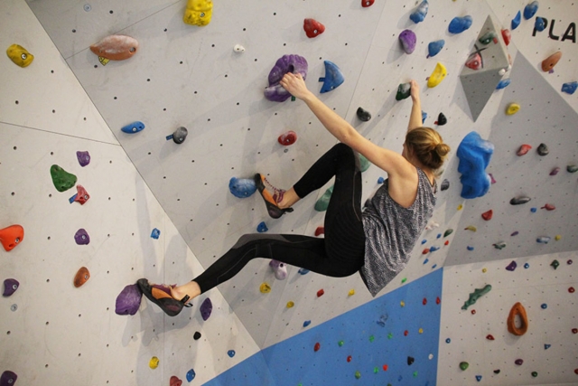  Perpendicular climbing