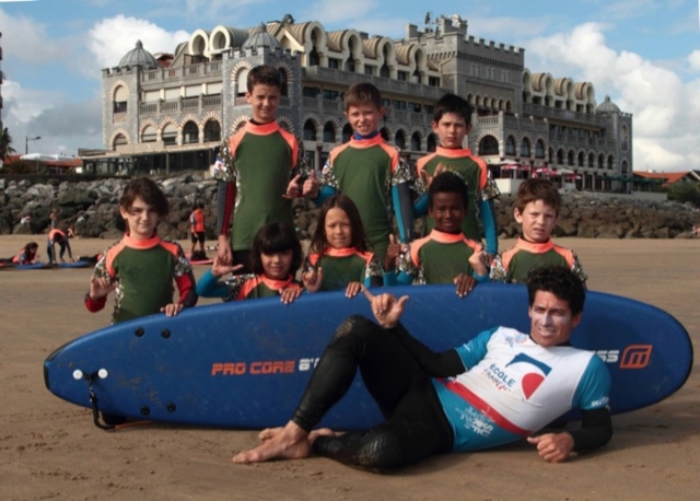  End of the surf lesson for the Piou-Piou 