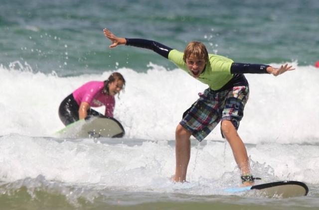  Thrills on the waves of Hendaye 