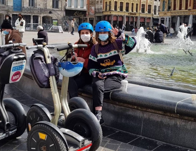  Breve pausa ai margini della la fontana 