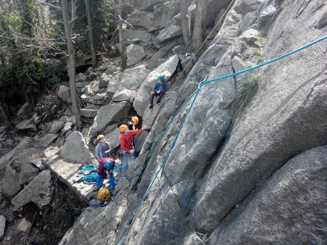  Departure for a climbing session in Ariège