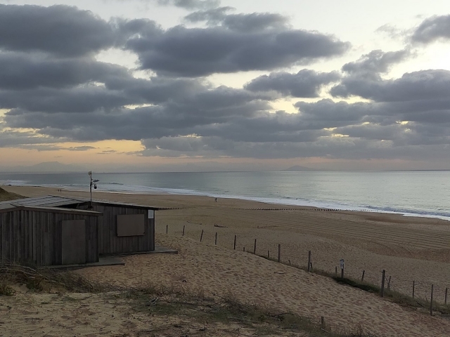 Um cenário maravilhoso para o surf.