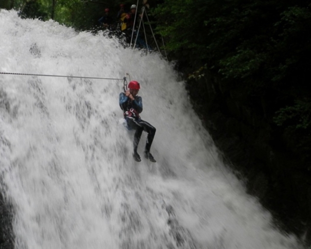 Descente en rappel !