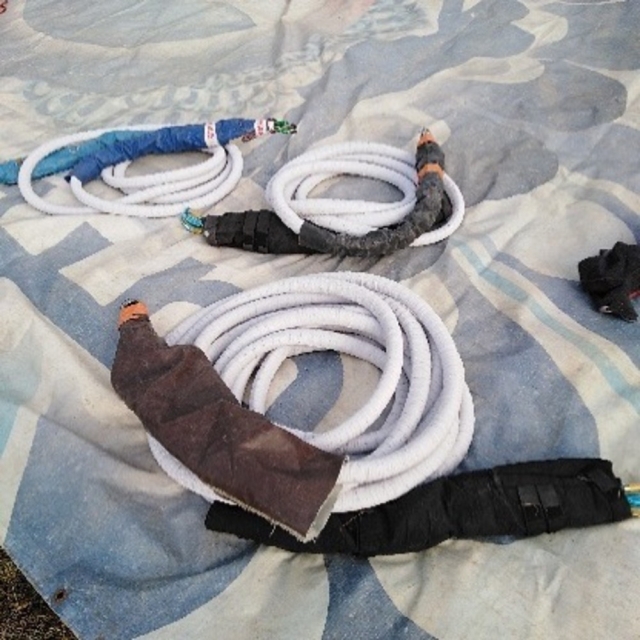  Attrezzatura per il bungee jumping.
