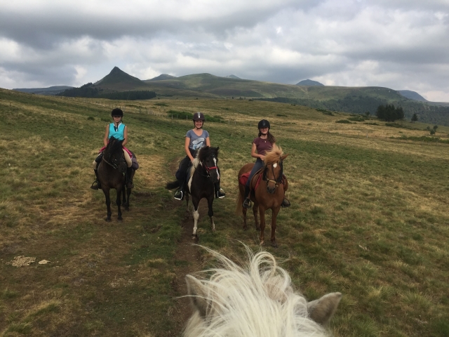  Moment des Vergnügens und der Flucht in den Ebenen der Auvergne 