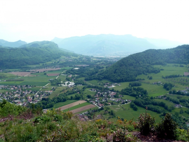  Pueblo cerca de Grenoble