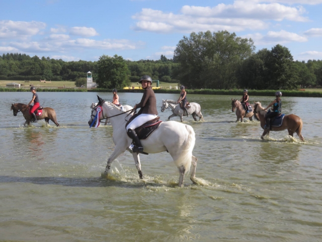  Cruzando el Marne a caballo 